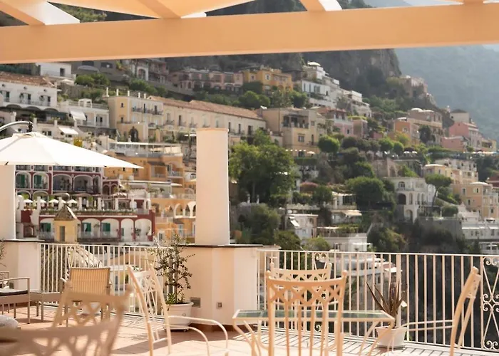 Esclusiva Con Vista Panoramica Su Villa